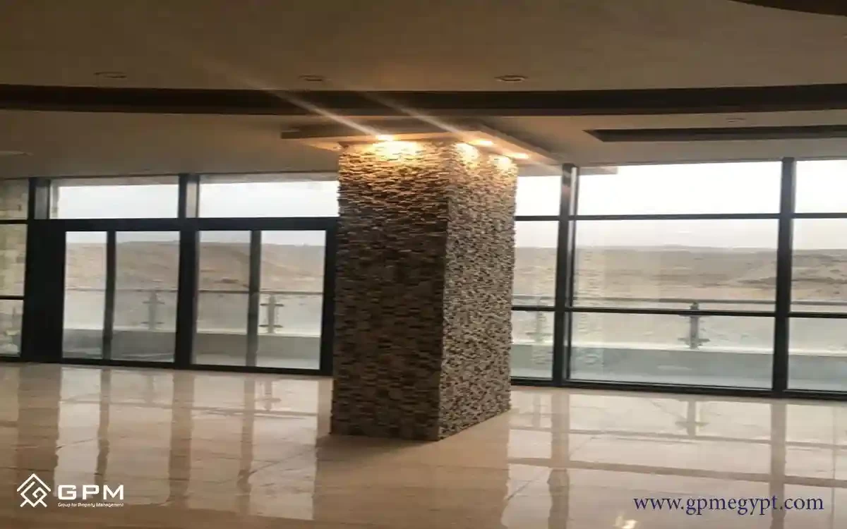 شقة للبيع في لاميرادا التجمع  ٢٤٣ متر