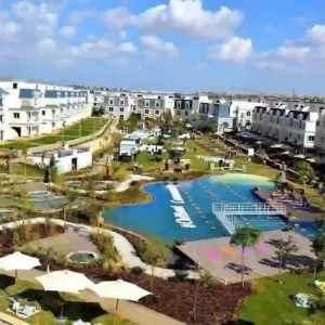 كمبوند ماونتن فيو تشيل اوت بارك اكتوبر MV4